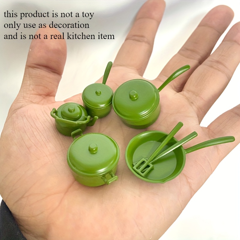 Accessori da cucina in metallo per case di bambole e miniature | Acquisti Online su