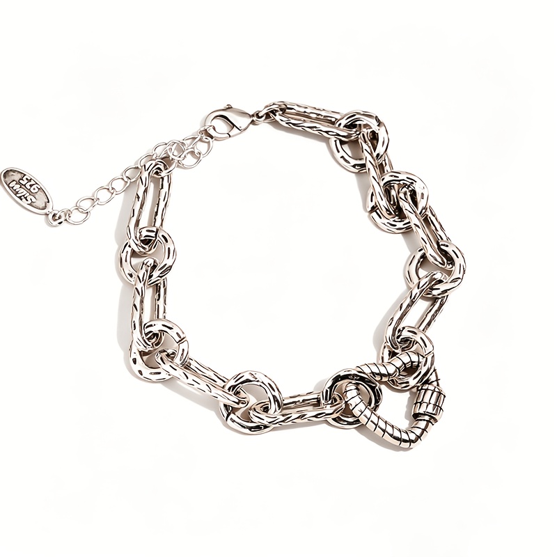 Image of 1 Retro Trendy S925 Silver Bracelet, With A Heart Pendant, Suitable For Daily Wear And Parties, The For Gifting To A Lover On Holidays