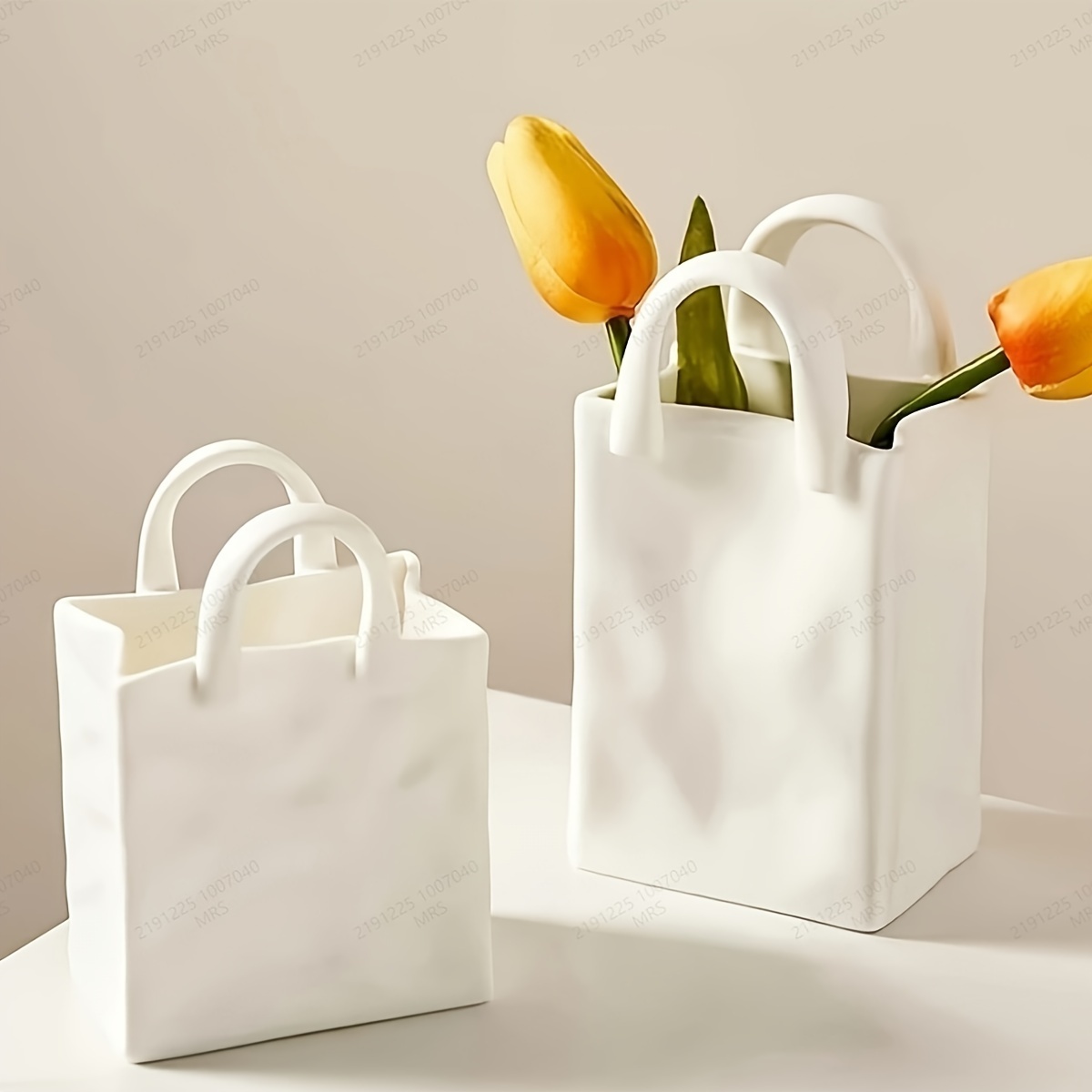 

1pc, Resin Modern Flower Vase, Mini Vintage Tote Bag Design, Creative Hydroponics Floral Arrangement, Simple Desktop Ornament
