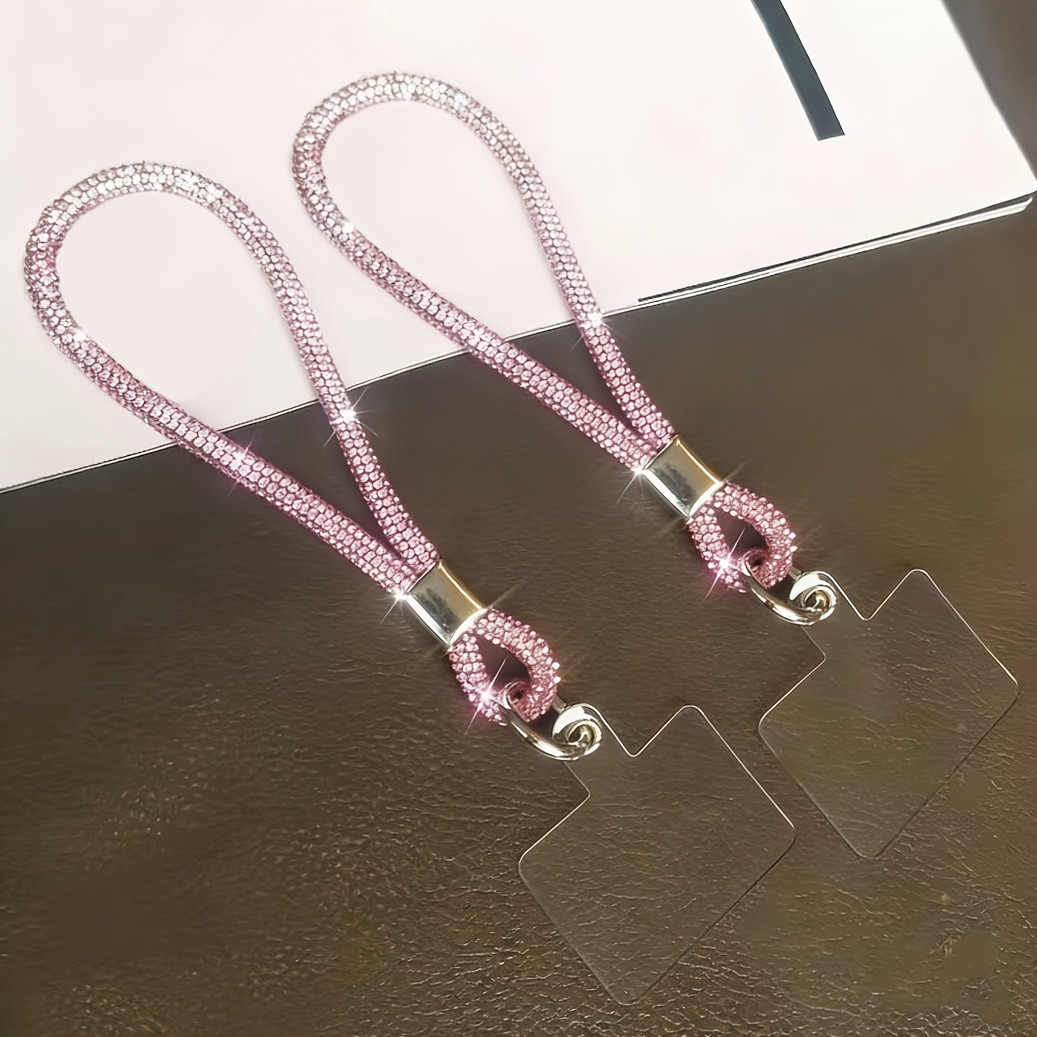 TEMU Lot de 2 pièces/Couple/ : 2 Breloques de Téléphone + 2 Pinces de Téléphone, Dragonne de Téléphone Tendance Entièrement en Strass/Sangle de