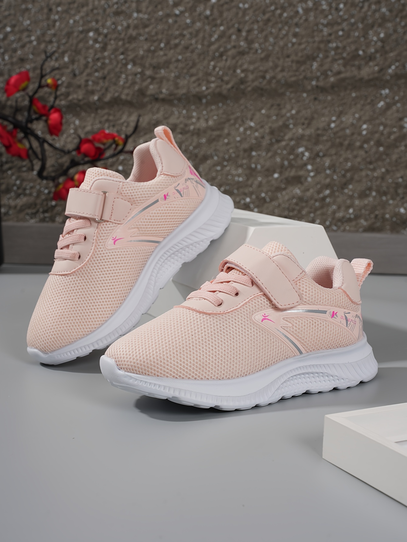 Girls' Fashion Casual Sneakers, Lightweight and Comfortable for All-Season Indoor & Outdoor Sports, Pink Campus Style