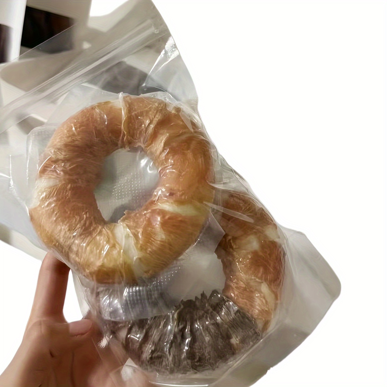 TEMU 2 Pet Donuts, (1 Pet Chicken Donut, 1 Pet Duck Donut)grinding Teeth Snacks, Wrapping, Drying, No Added Grinding Teeth, Teeth Cleaning, And Bite Resistance Training Snacks