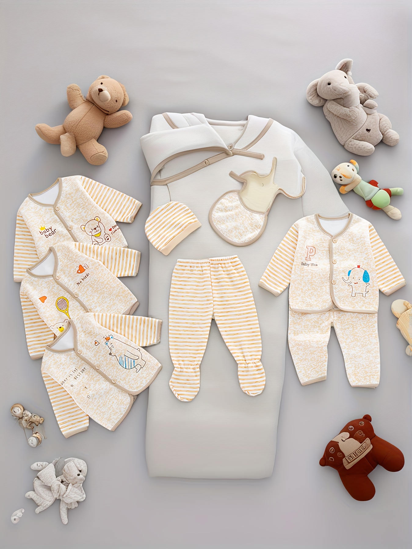 Baby Newborn Spring & Summer 5pcs Set, 0-3 Months Baby Outfit, Random Cute Cartoon Designs, Machine Washable, 1 Top, 2 Pants, Hat, Bib, Perfect for Outdoor, The Best Gift for Newborns and Pregnant Moms, Perfect for Outdoor