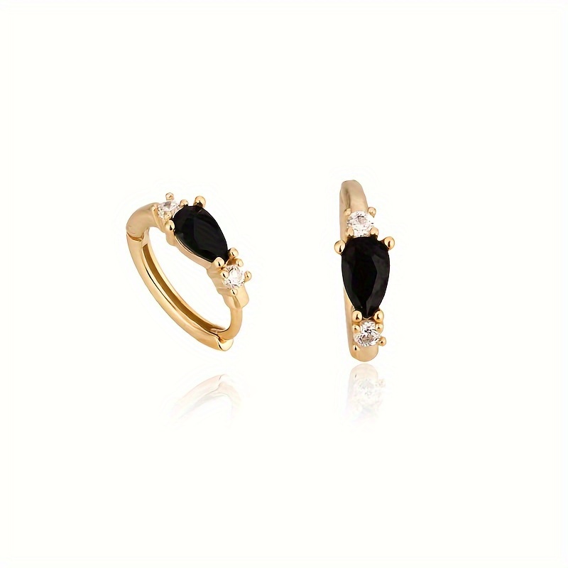 Image of A Pair Of Black Zirconia Earrings Men And Women Style Jewelry As Fashionable Jewelry Additions Gifts On Valentine's Day, Holidays Or Daily Wear