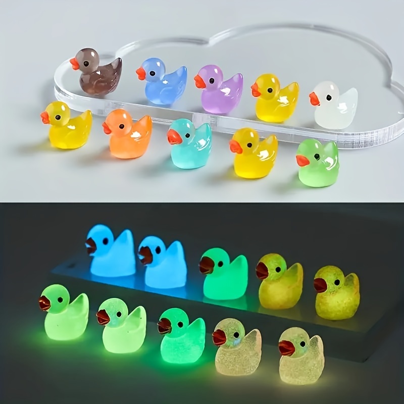 

30pcs Glowing Mini Duck Bulk, Mini Resin Duck Miniature Duck Doll Ornaments Ducklings For Handicrafts, Doll Houses, Home Decorations Birthday Party Gifts Yard Gardening Outdoor Holiday Decorations