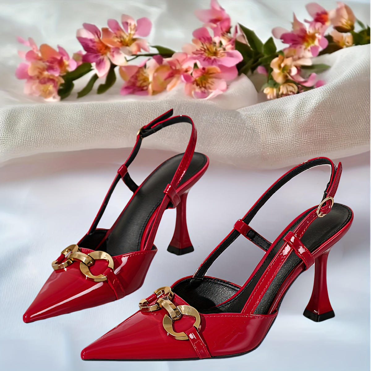 TEMU Une paire de talons hauts élégants à bout , dotés d'un design et élégant qui met en valeur une silhouette , ornés de boucles dorées brillantes.