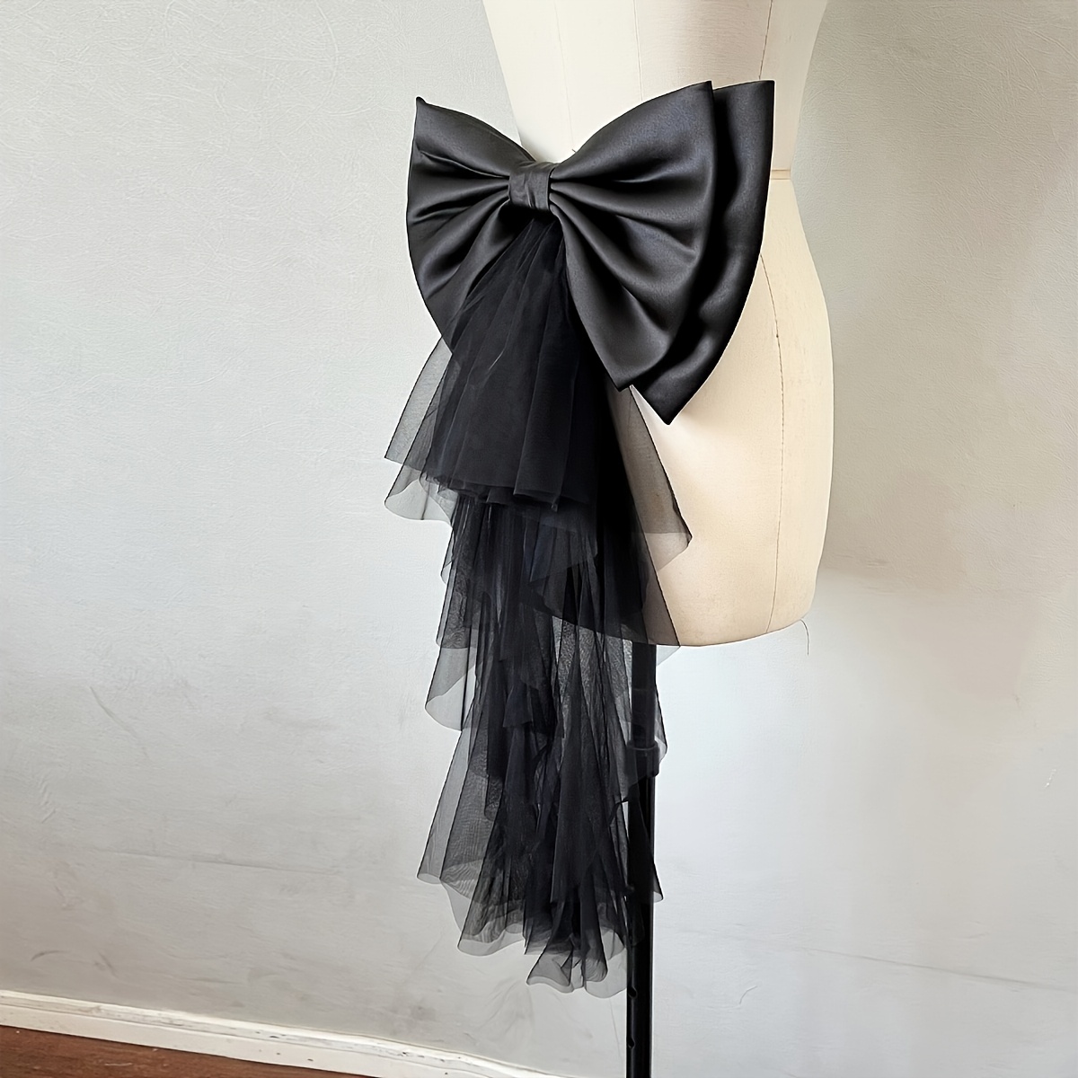 TEMU 1pc Western Hot-selling Mesh Bow Waist Decor Wedding Dress Evening Gown Photography Accessory Removable Tail Elegant Double Bow Bride Accessory