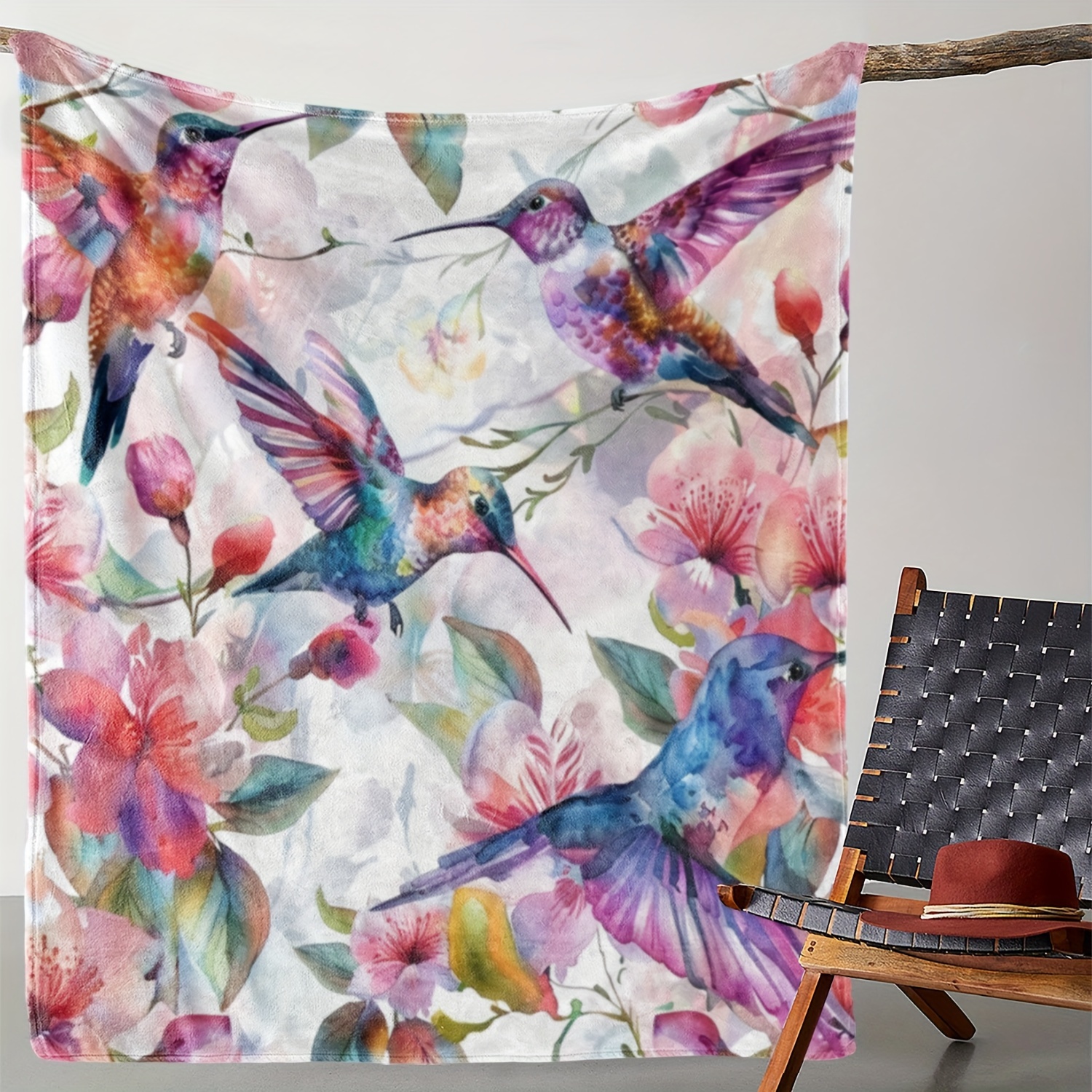 

Vintage Hummingbird Floral Print Fleece Throw Blanket - Soft Comfortable Warm Polyester Cover For Sofa, Bed, Car, Office, Camping, Travel - All Seasons Woven Decorative Blanket With Vibrant Colors