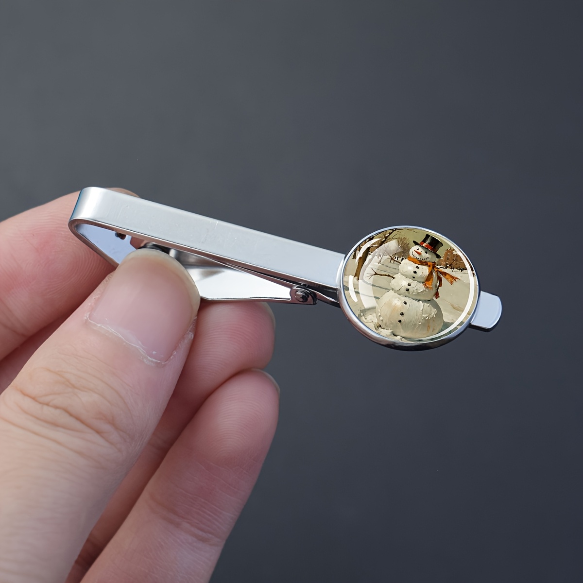 Skull Design Tie Clip with Floral Crown