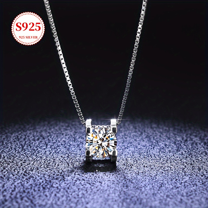 

925 Silver Moissanite Pendant Necklace Luxury Neck Chain Jewelry Decoration Daily Wear With Gift Box