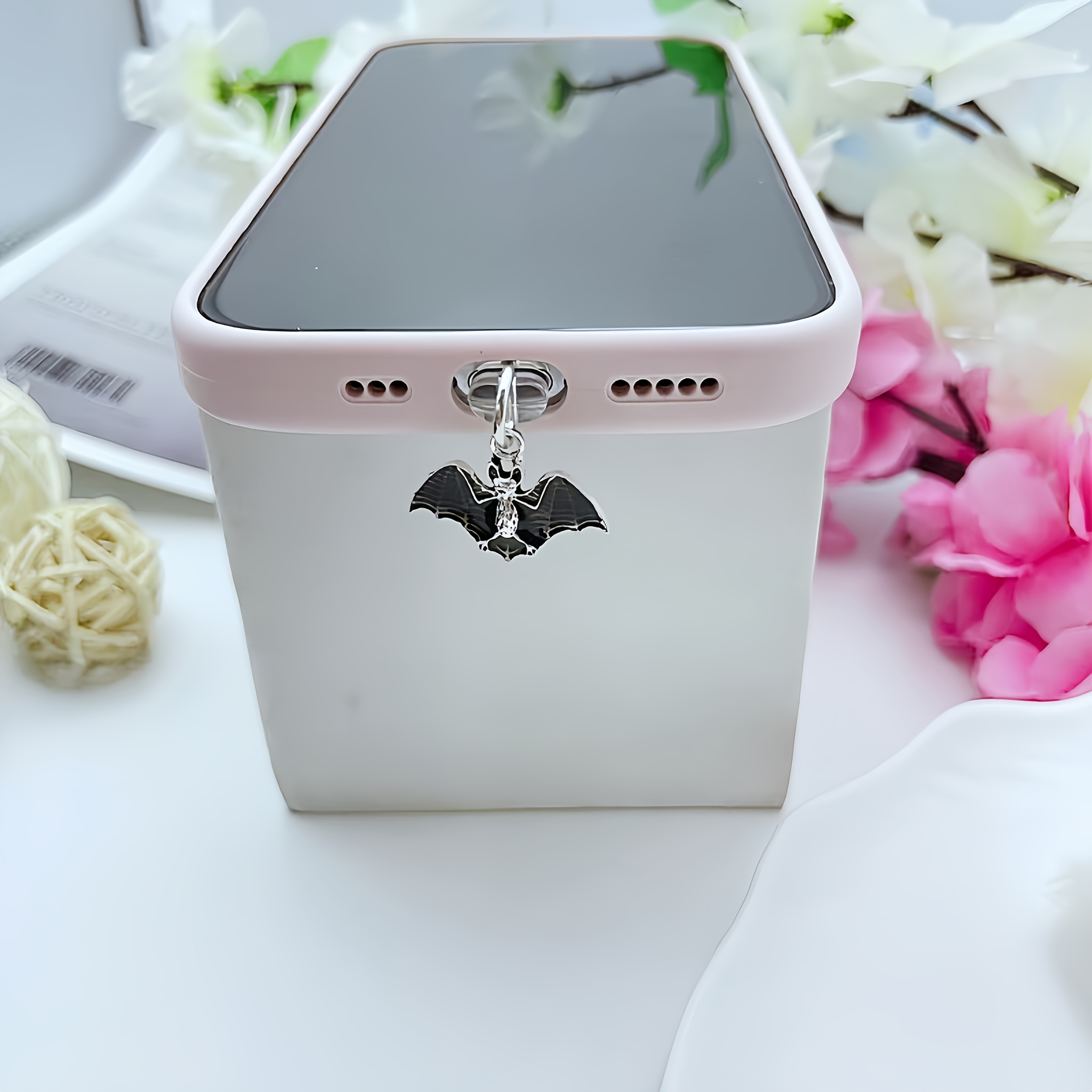 TEMU Gothic Retro Style Bat Phone Dust Plug, Fashionable And Unique Phone Decoration, Phone Charging Port Dust Plug Accessory, Suitable For Iphone