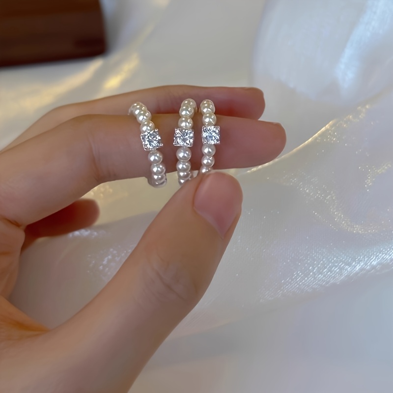 Stretch Beaded Ring with Small Sugar Beads