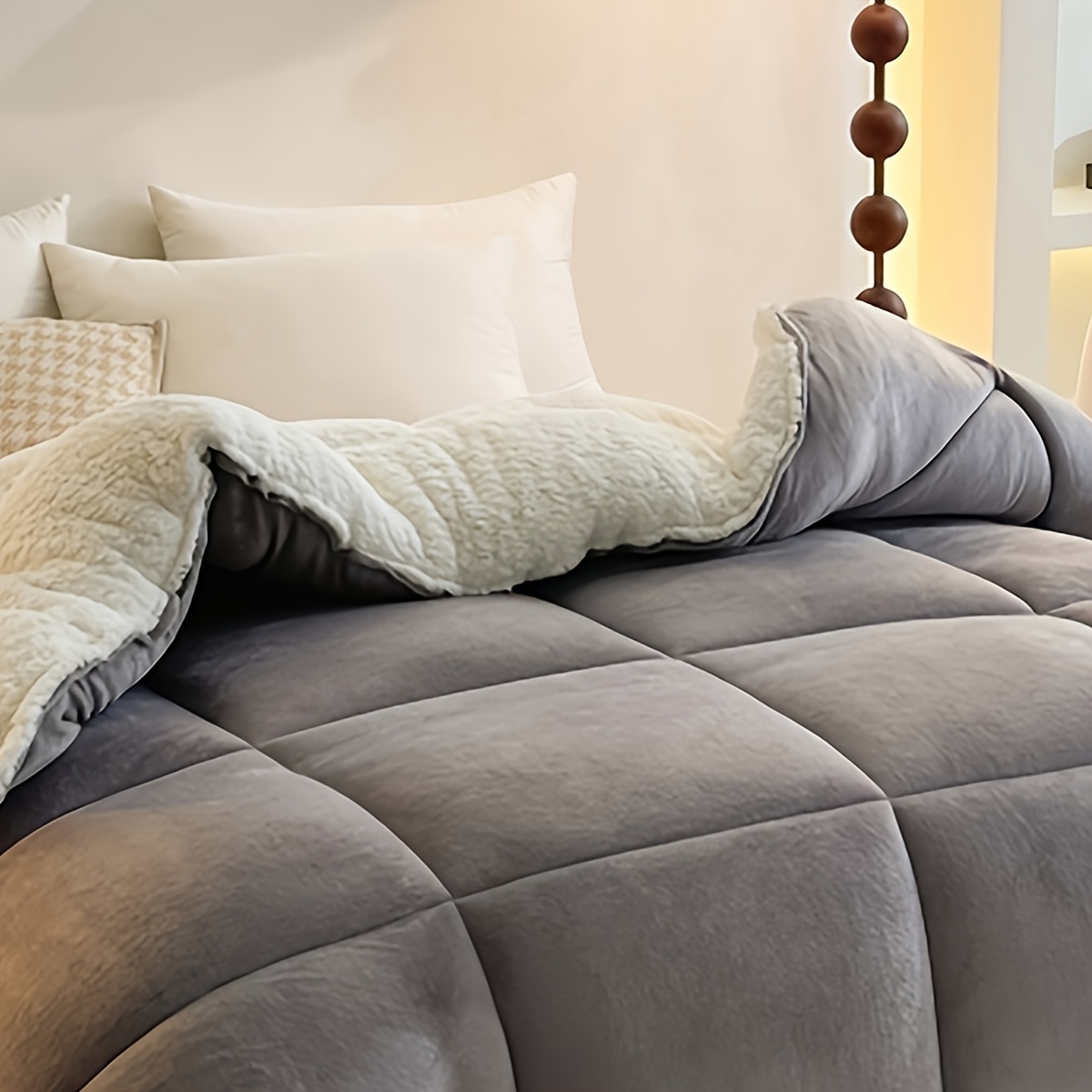 Image of 1pc Warm Plush Winter Comforter - Thickened Soft Quilted Bedding With Double-sided Fleece And Solid , Ultra Cozy & Durable Quilt, Machine Washable, Ideal For Bedroom, Dormitory, & Hotel Use