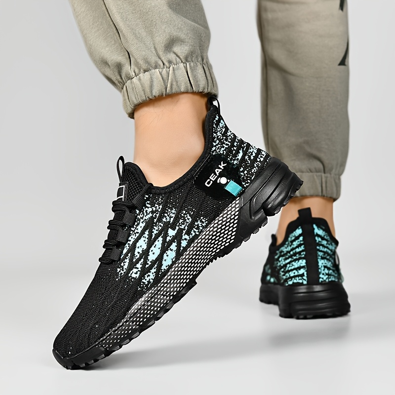 Men's Lightweight Breathable Sneakers for Walking & Training