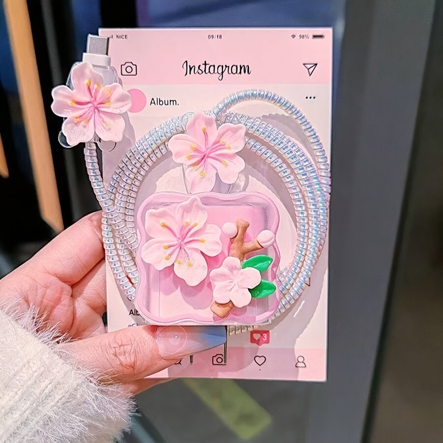 TEMU Lot de 5 protections de chargeur 3D avec motif de fleurs roses et organisateur de câble anti-casse, compatible avec iPhone, 18/20W, cadeau idéal