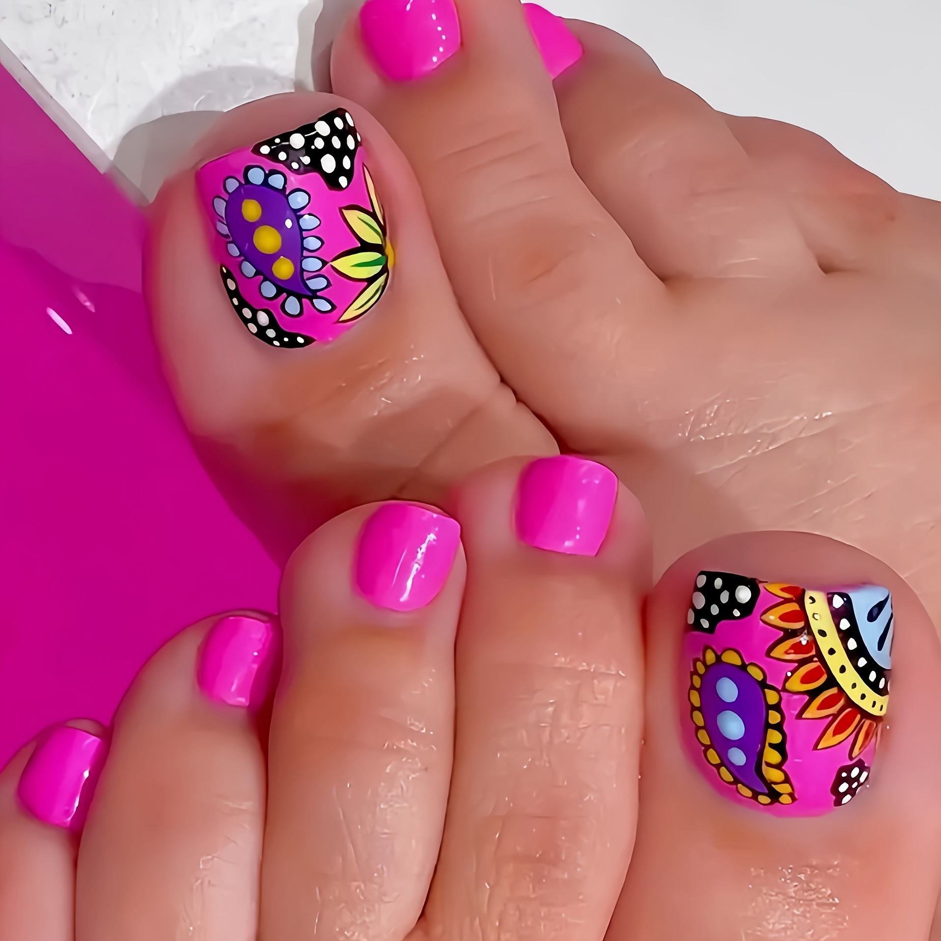Look With 48pcs Of Wearable Design With A High-end Feel, Pure Flower Desire, Versatile Temperament, White Fake Nails, Extended Detachable Nail Remover With Jelly Glue, 1 Nail File