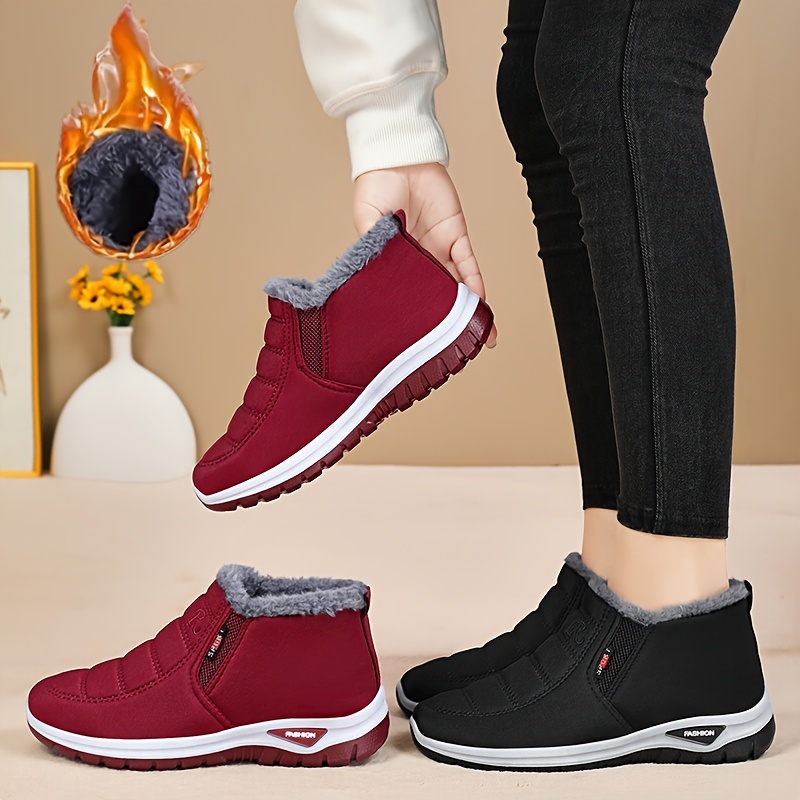 

Cozy & Stylish Women's Boots - Plush Lined, Warm & Comfortable With Sole For