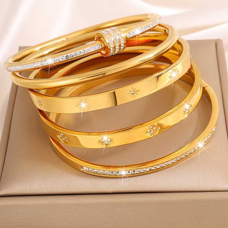 

5pcs Elegant Women's Bracelet Set - 18k Gold-plated Stainless Steel With Sparkling Accents, & Fashionable Stackable Jewelry