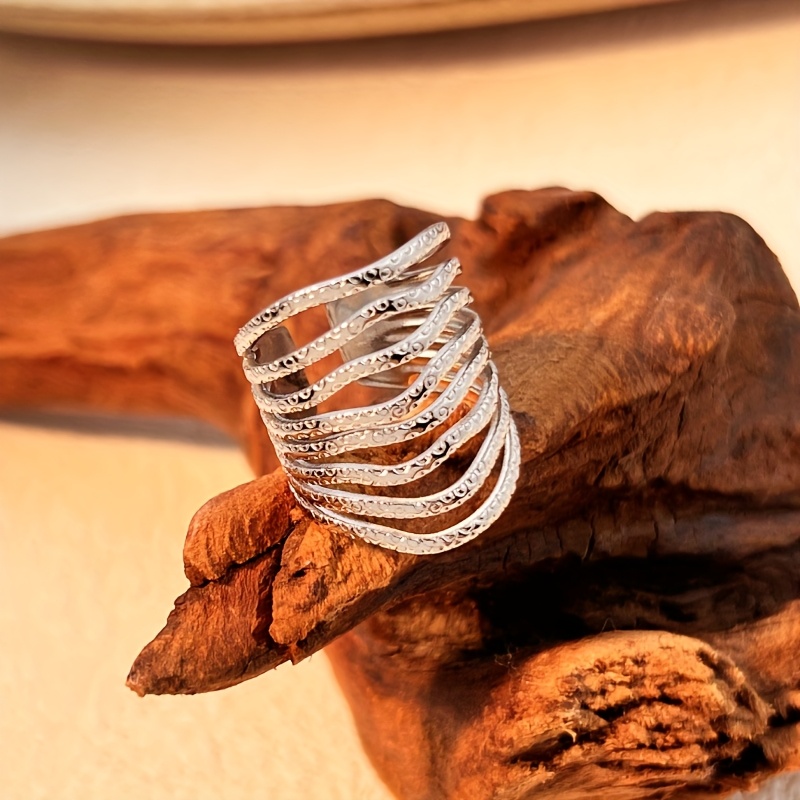 Multi-layered Line Irregular Ring Simple Elegant Luxury Stainless Steel Jewelry Women's Gift Versatile Accessory Suitable For Vacation/holiday/