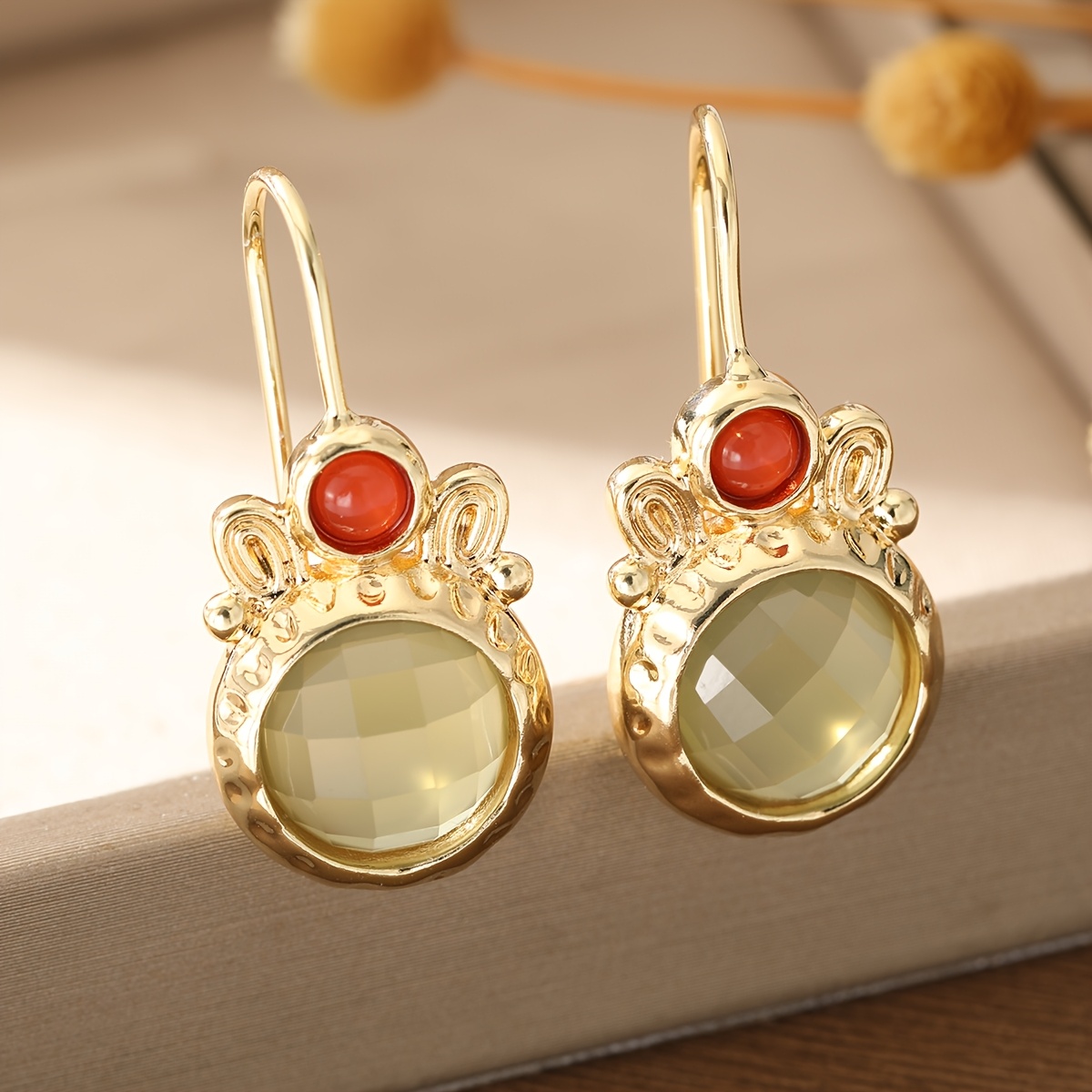 Women's Vintage Heavy-duty Hammered Two-tone Drop Earrings