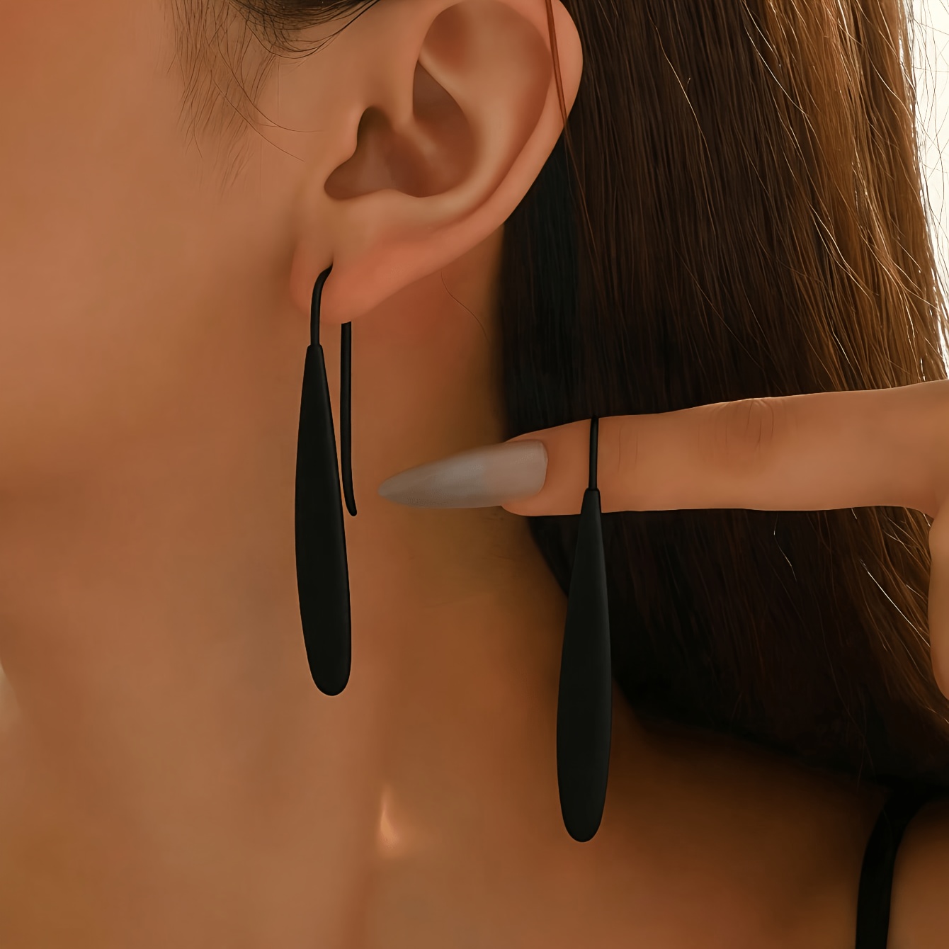 Image of 1 Pair Of Women's Fashionable Minimalist Earrings, Geometric Oval With Long Ear Hooks, Suitable For Daily Wear, Banquets, Parties, And Vacation Parties