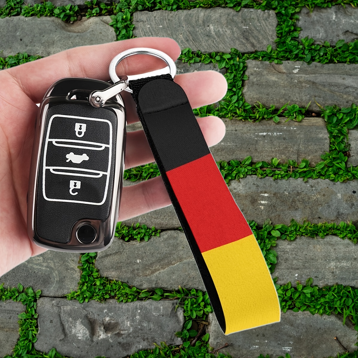 Image of 1pc German Flag Print Wrist Lanyard With Key Holder - Wrist Strap For Keys & Wallet, Unisex For , Casual Outdoor Travel Gym, Wristlet Chain Accessory With German (//)
