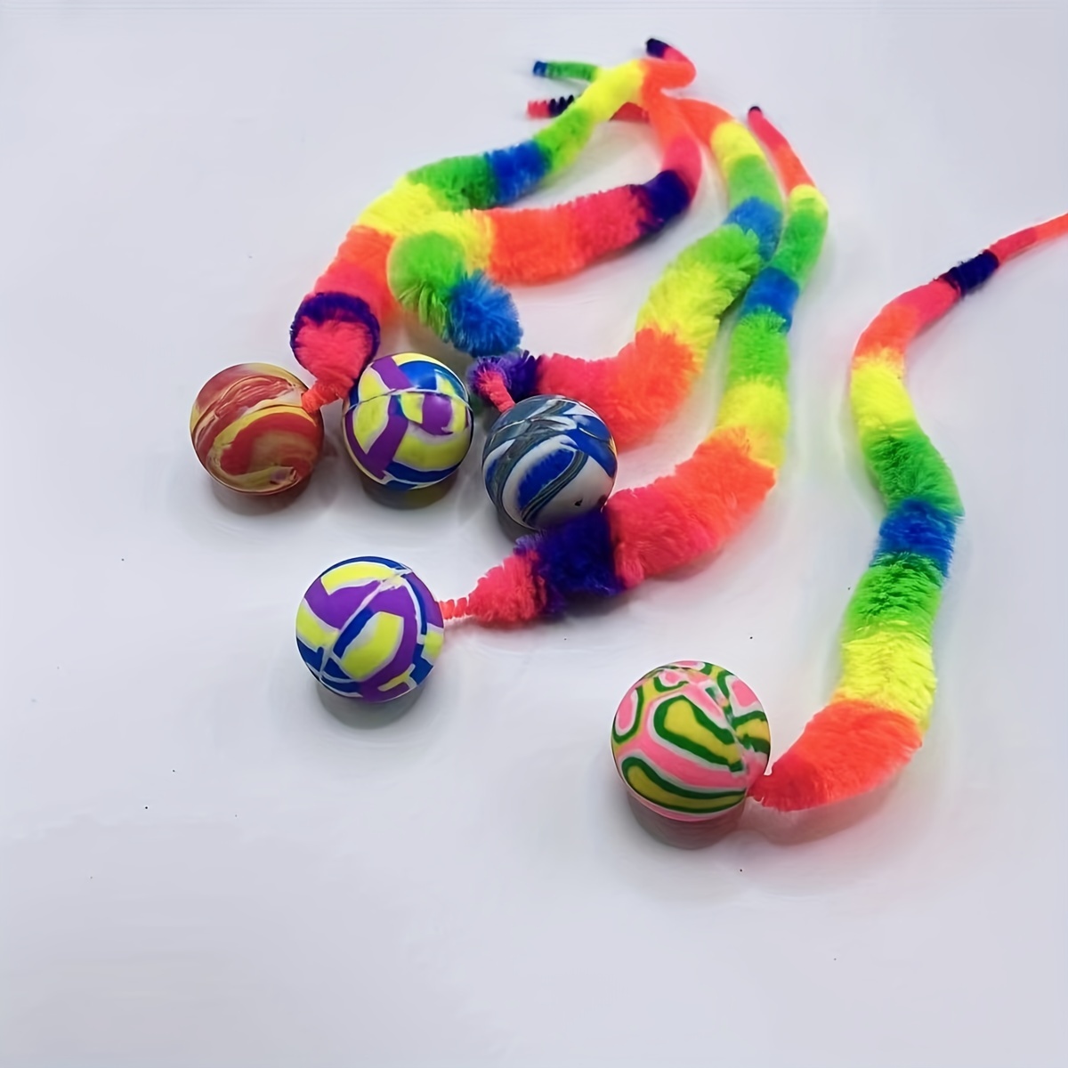 

1pc Wiggle Colorful Bouncy Ball, Assorted Variety Cat Teasing Ball Toy Soft Rubber Cat Ball Toy With Tail