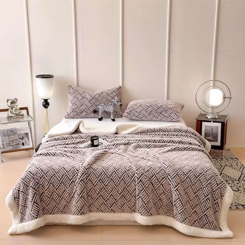 1pc of luxurious jacquard velvet blanket double layer thick insulation soft comfortable beige friendly suitable for autumn and winter suitable for bedroom living room sofa use machine washable pillowcase not included cozy Product details 3