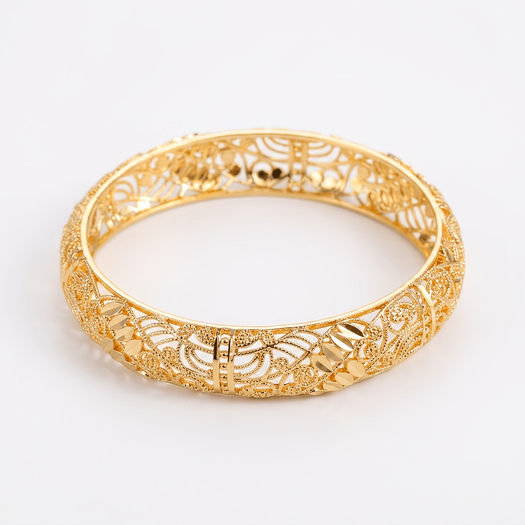 Image of High-end Bracelet; Elegant Vintage Engraved Bracelet; Suitable For Boys And Girls' Daily Wear; To Girlfriend Or Wife As A Holiday, Anniversary, Or Christmas Gift