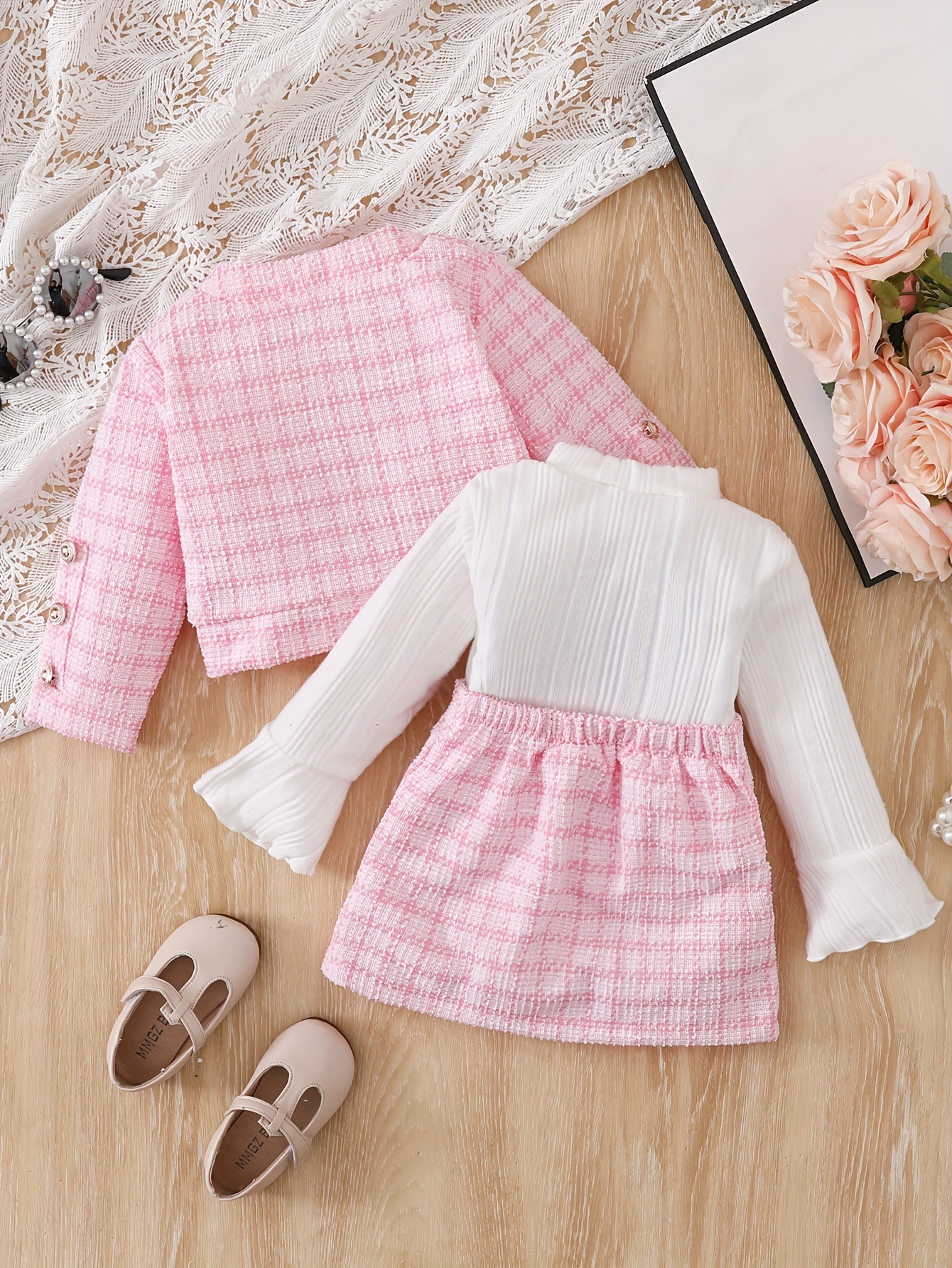 a stylish three piece french outfit for   for early autumn for outdoor Product details 15