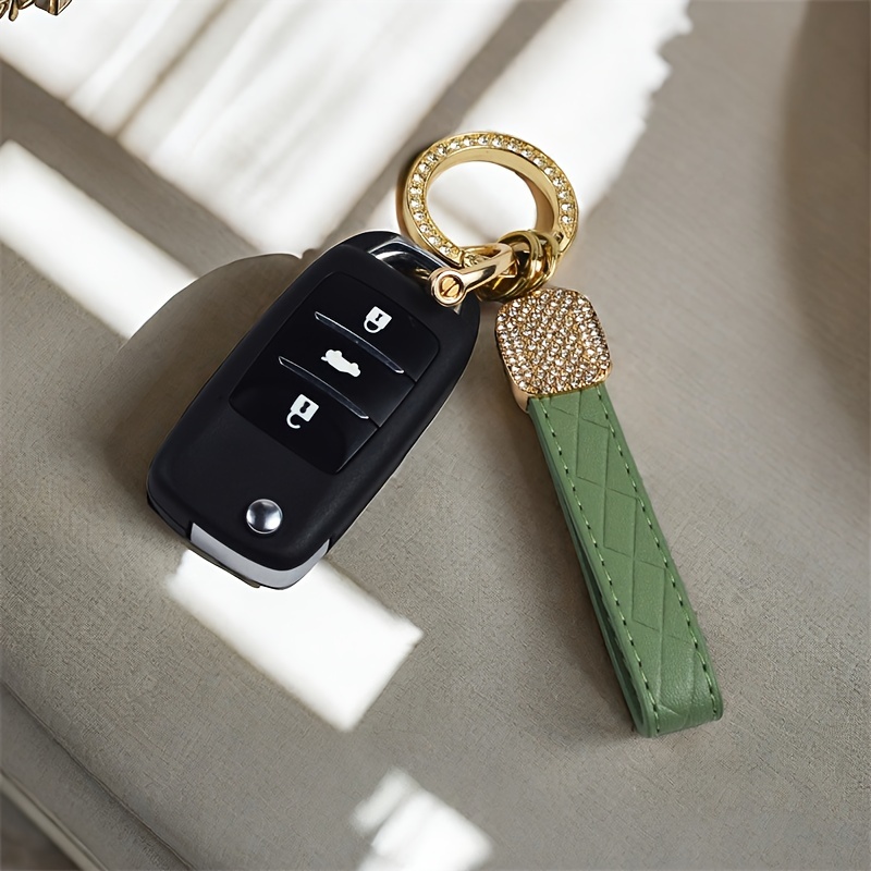 

Pu Leather Car Keychain For Women, Heavy Duty Key Fob Keychain Luxury Rhinestone Key Chain Holder With Key Ring And Horseshoe Buckle