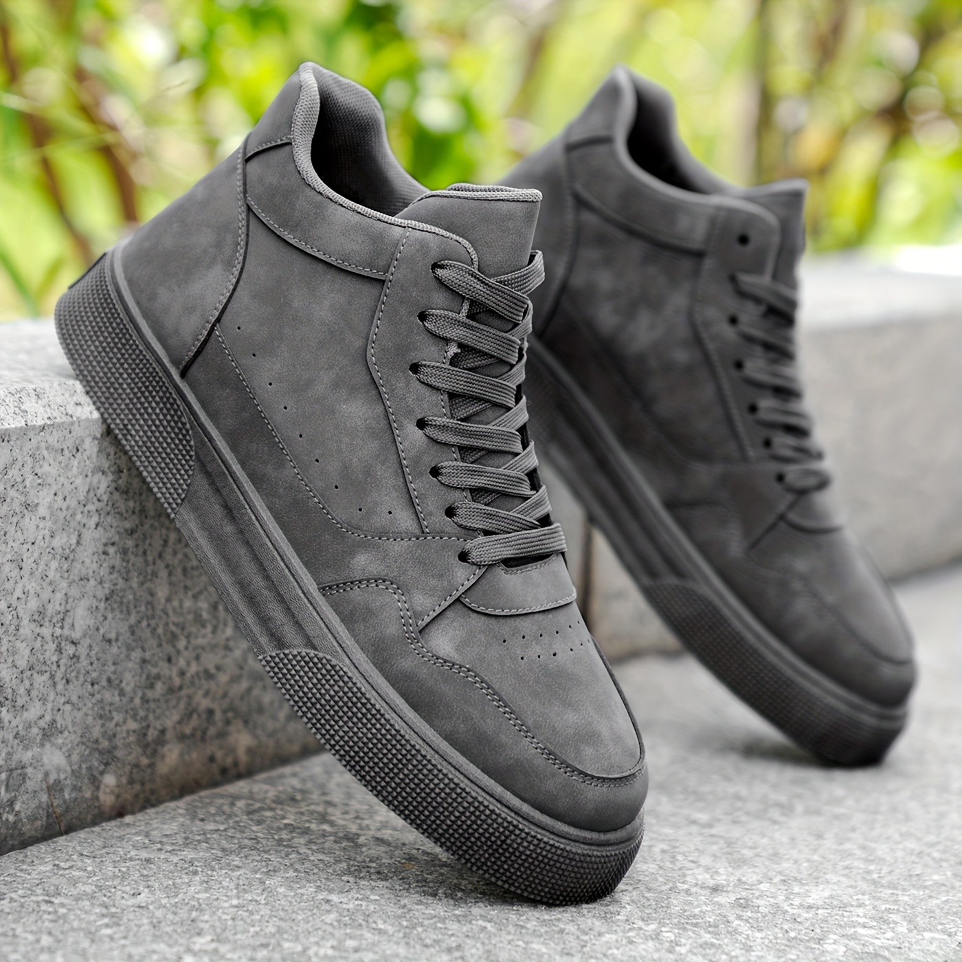 Zapatillas de hombre retro de corte Cubierta de cuero con detalles  dorados, diseño de corte medio con cordones para senderismo al a