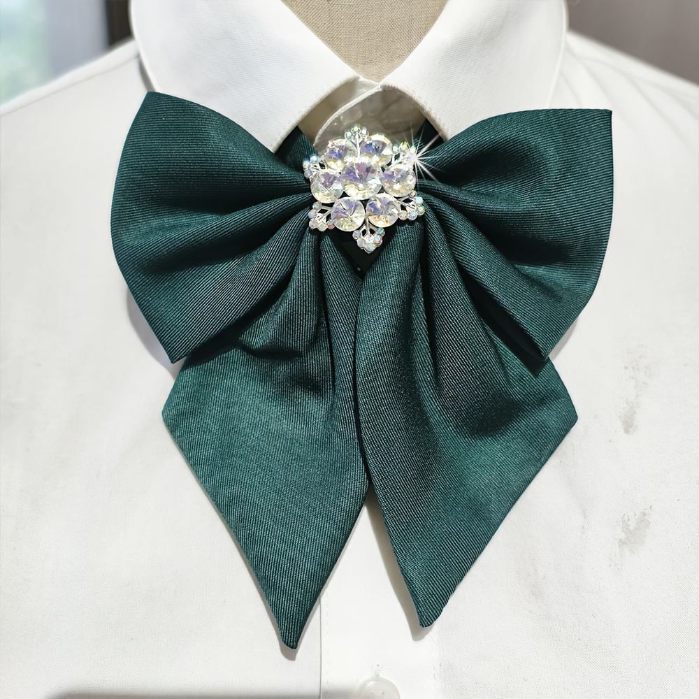 TEMU 1pc Men Women, Student Back-to- Bow Tie, Lapel , With Snowflake Decoration, Elegant Beautiful Bow Tie. Preppy Style Fashion Versatile Women's