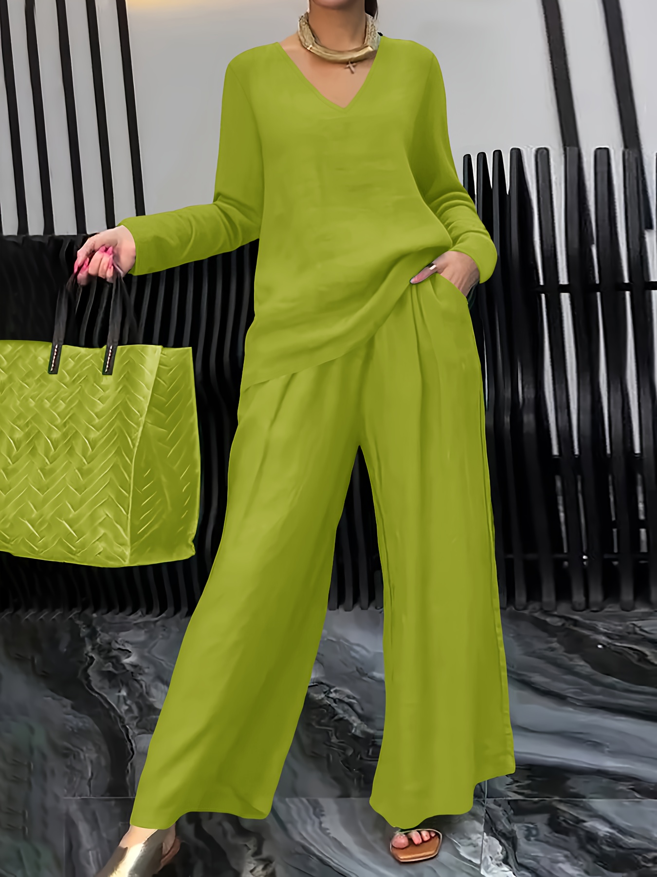 item picture Women's Spring/Autumn Casual V-Neck Top and Straight-Leg Wide-Leg Pants Set