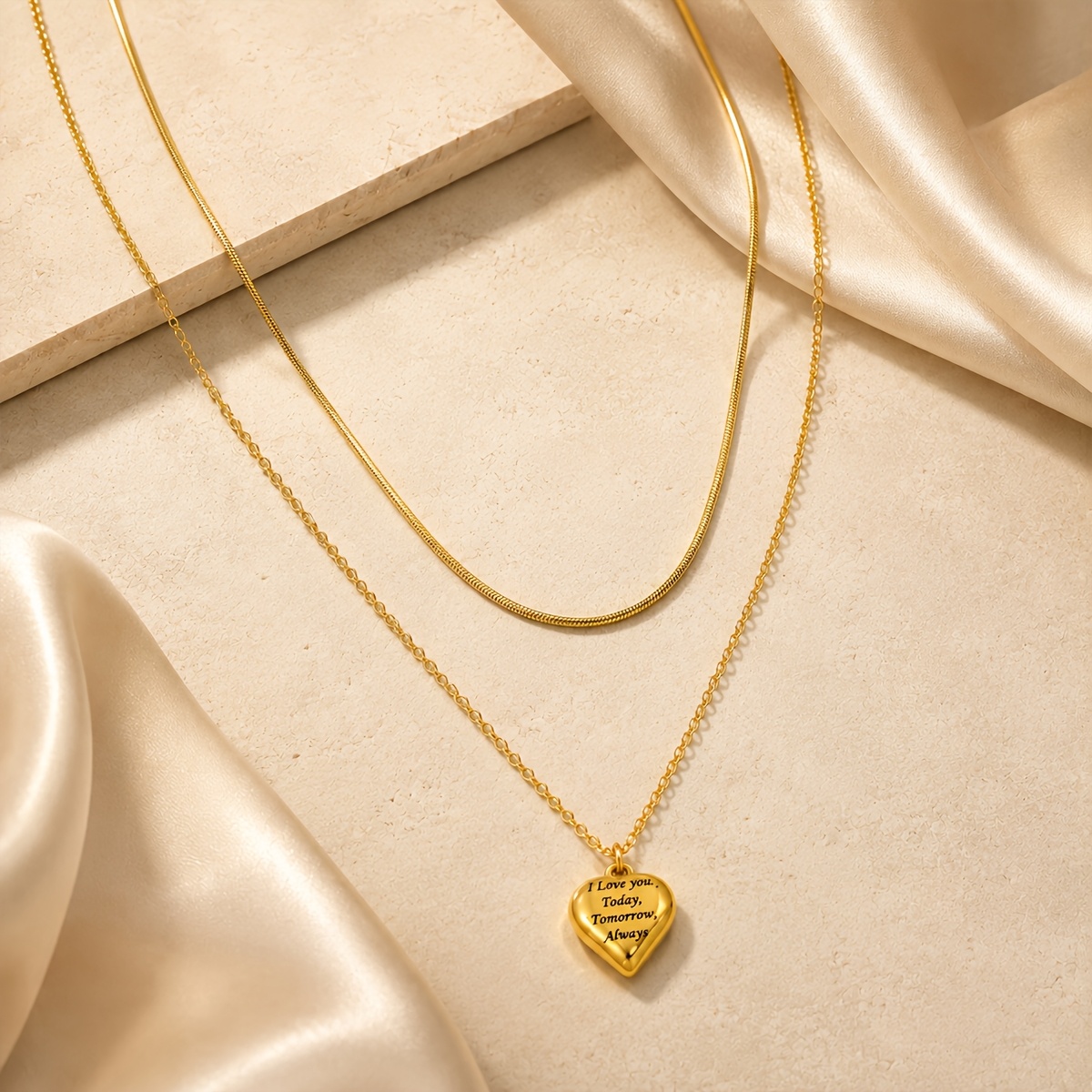 Tree of Life Round Pendant Necklace Set