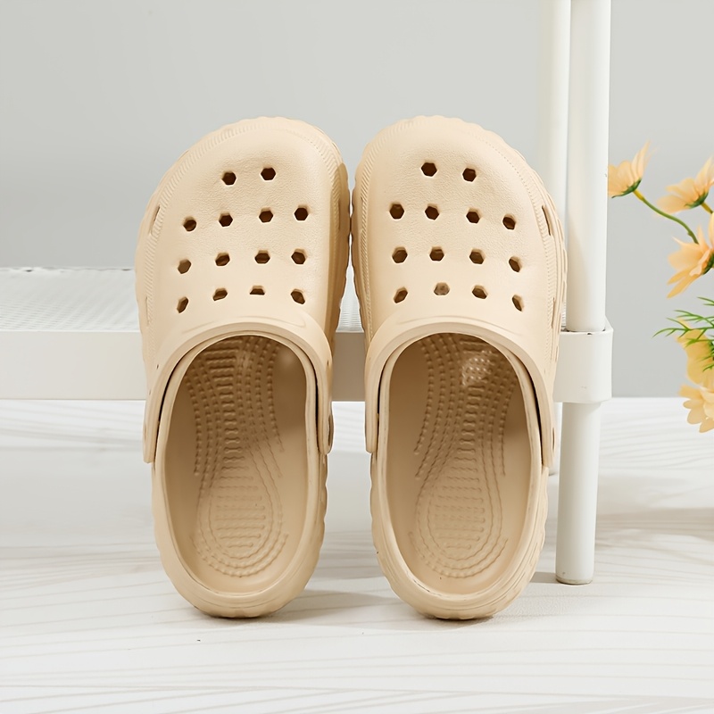 TEMU Summer Material Thick-soled Casual Simple Comfortable Soft Breathable Cloud-like Indoor Home Outdoor Beach Hexagonal Hole Shoes, Women Shoes