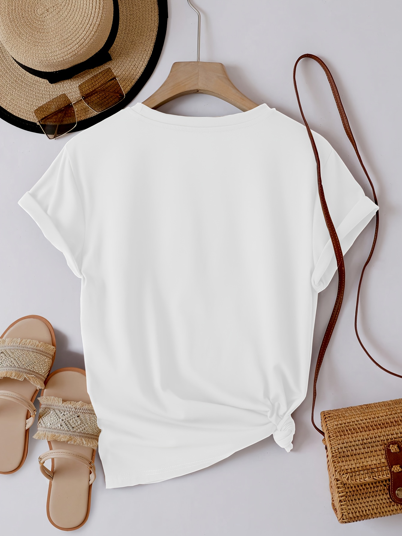 Casual Crew Neck Short Sleeve T-Shirt, Women'S Polyester Basic Round Neck Pullover, Heart Butterfly Pattern, with Slight Stretch, Regular Length and H Fit