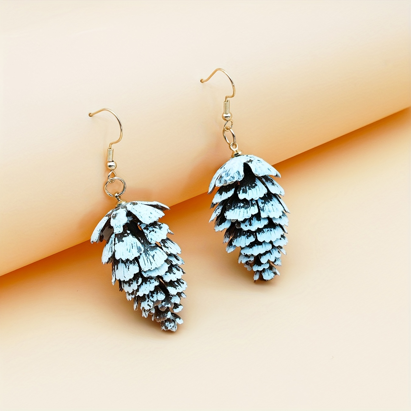 TEMU 1 Pair Creative -shaped Earrings - Durable Plastic Lightweight Design With Random Spray-painted Finish, Vintage Minimalist Style For Everyday &