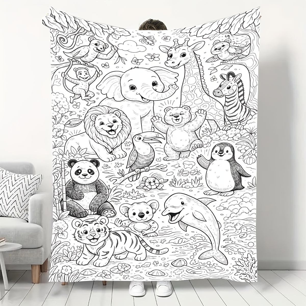 TEMU Animal-themed Printed Flannel Blanket Featuring Cute Animal Patterns , Giraffes, And Pandas, Common Adorable Creatures From Around The World.