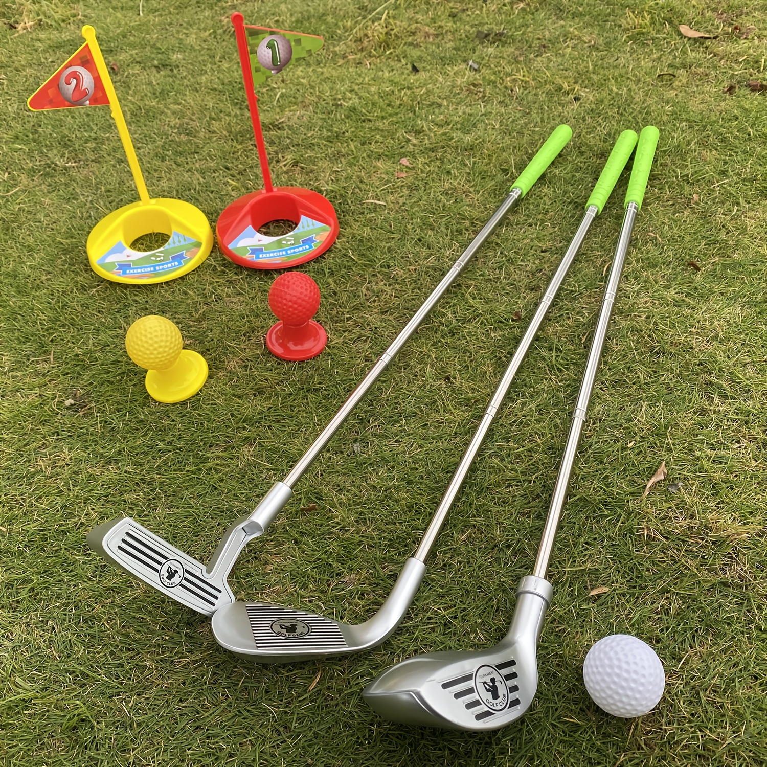 TEMU 1 Set de jeu de golf amusant pour intérieur et extérieur, 3pcs de clubs de golf rétractables en alliage, jeu de golf pour enfants, convient aux