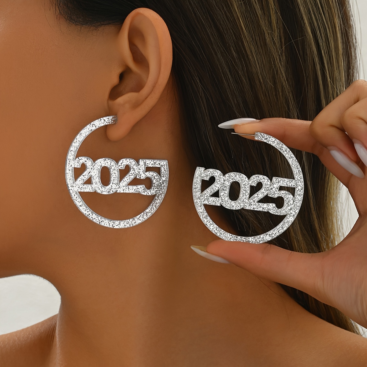 

1 Pair Of New Ladies Earrings Fashion Creative Simple Acrylic 2025 Hoop Earrings Daily Holiday Party Gift Earrings