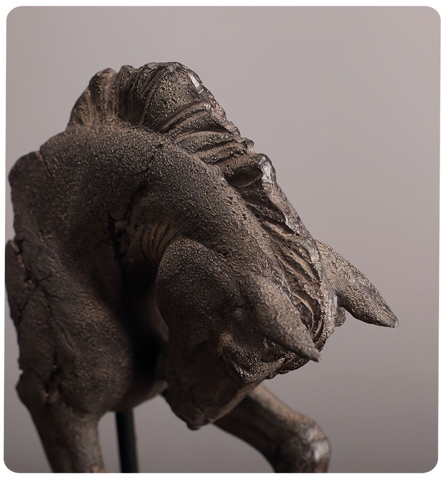 Easegen Home Vintage Rustic Horse Head Sculpture Statue - Resin Abstract Horse Statue with, Tabletop Decor Suitable for Desk, Shelf, Bookcase, Modern Home Office Decorations, Gift for Horse Lovers, Art Collectors
