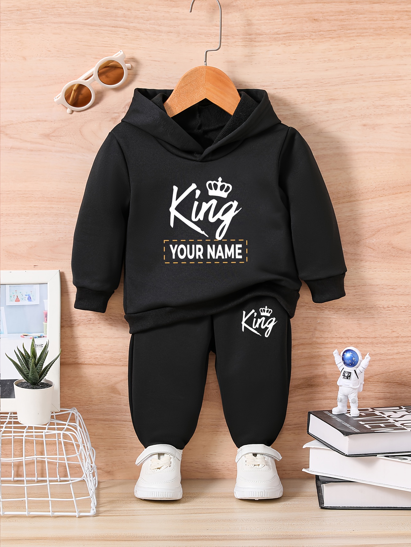 Baby's Customized 2pcs Set, Christmas Pattern Sweatshirt & Sweatpants