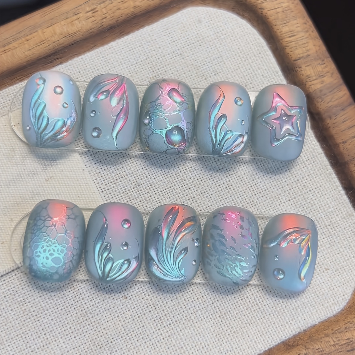TEMU 10pcs Faux Ongles Mermaid à Presser, Courts Ronds avec Échelle et Océan, Base Bleu Mat, Ongles Artificiels Réutilisables