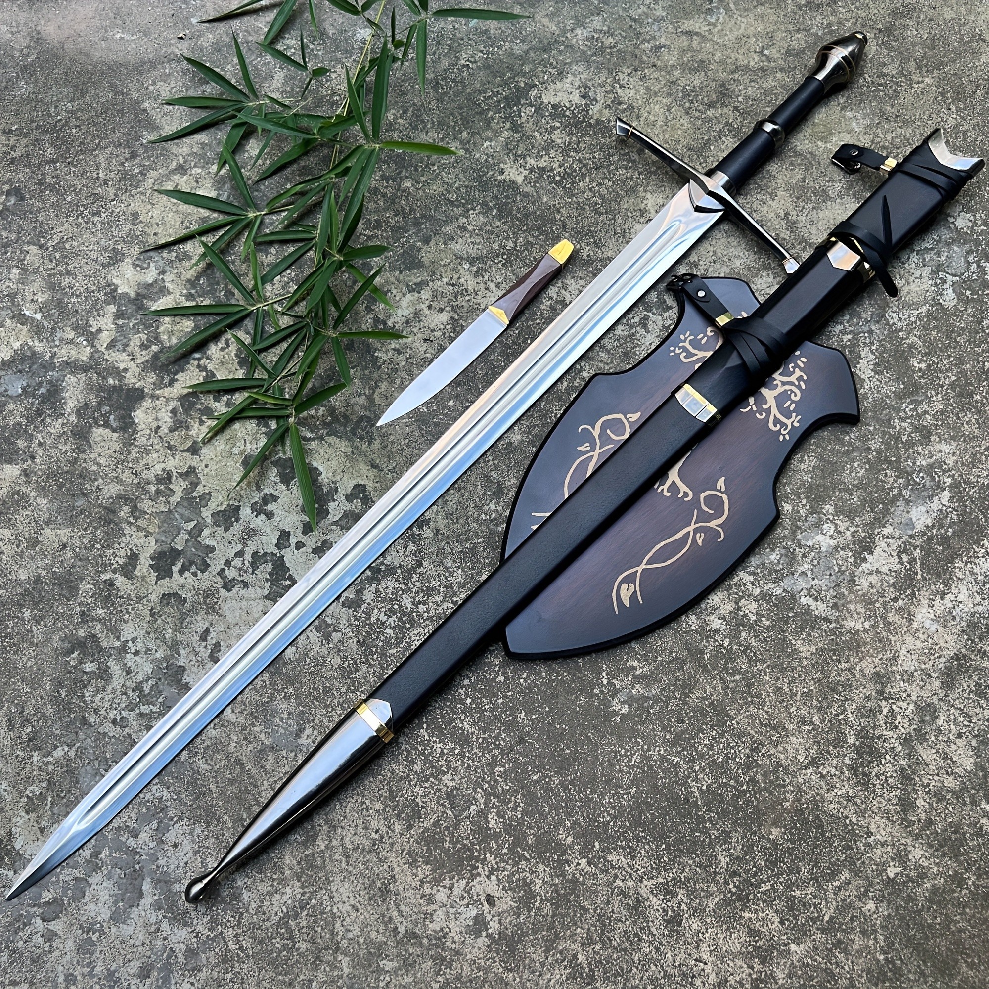 

Medieval Sword With Display Plaque, Perfect Replica, Stainless Steel, Halloween Costumes, Christmas Gifts, Adult Accessories, Costume Accessories, Decorations, Collectiles, Not Sharp