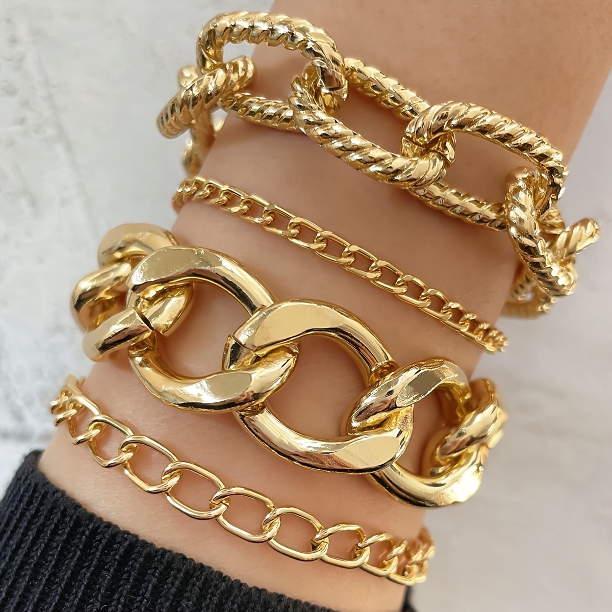 

4pcs Hip Hop Style Chunky Chain Bracelets Set - Iron Link, Unisex, No Plating, Versatile For Daily & Party Wear, Ideal For Ramadan Gifts