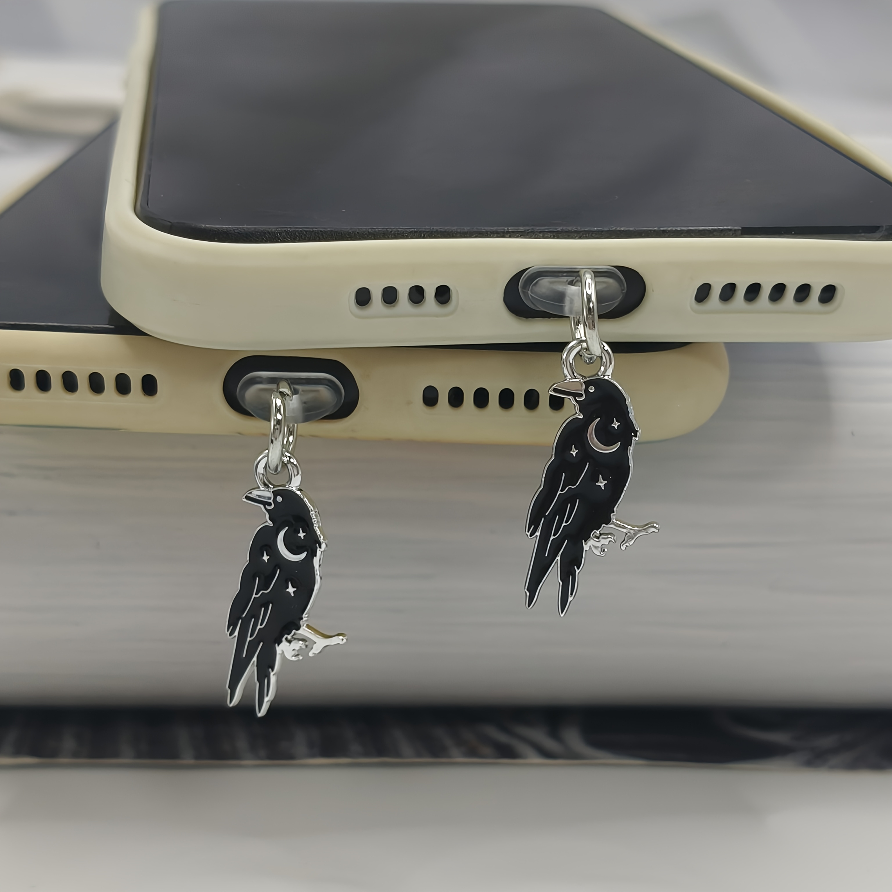 

1pc Design Aluminum Alloy Phone Dust Plug, Black Eagle Wing Charm Dust Cap For Smartphone Charging Port