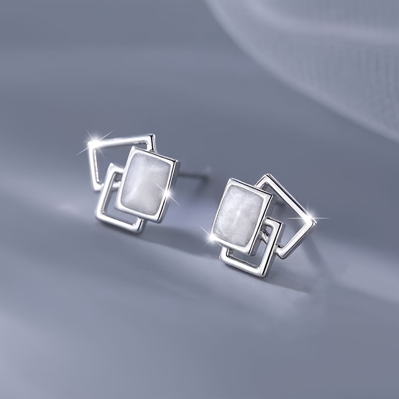 Image of 2pcs Elegant Minimalist Geometric Square Stud Earrings For Women, Suitable For Women' Wear Party Banquet Party Wear, For Women's Birthday, Valentine's Day Gifts