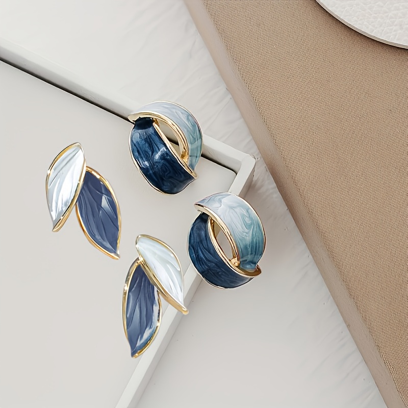 TEMU 4pcs Set/ Of Exquisite And Elegant Blue And White Leaf Earrings, Women's Fashion Earrings, Daily Party Matching Jewelry (due To Color Halo