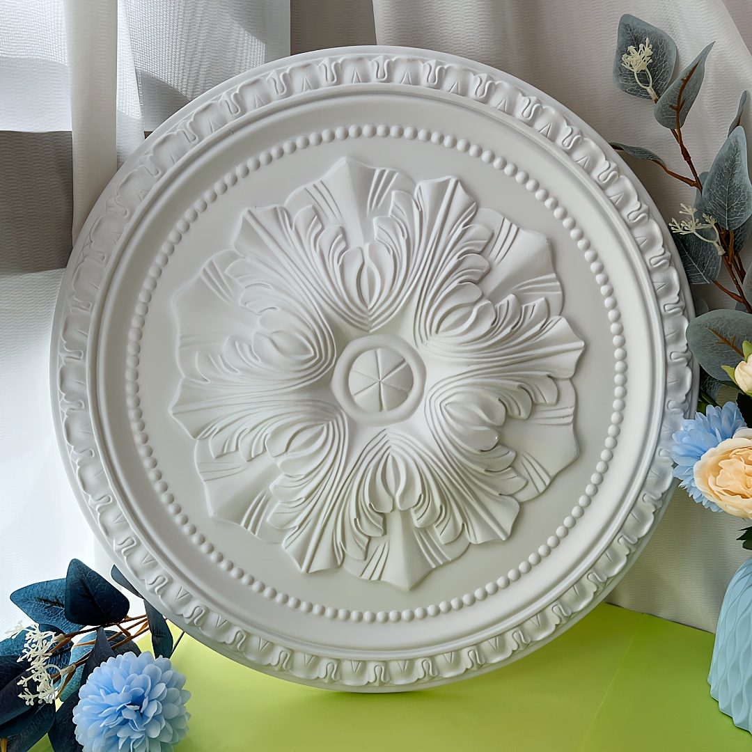Large 3D Sculpted Ceiling Medallion, Classic Round Shape